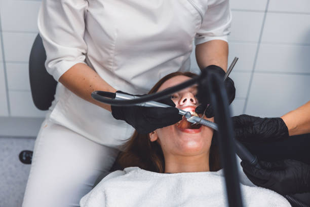 Best Broken Tooth Emergency  in Johnsburg, IL